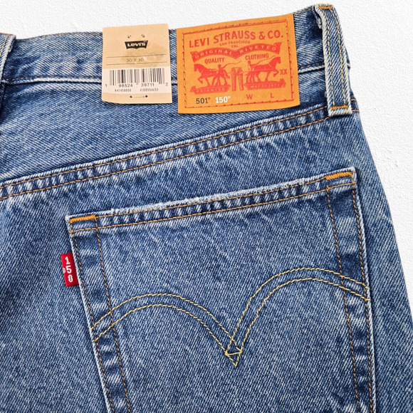 Levi's 501 Medium Wash 150th Anniversary High Rise Straight Leg Jeans Size 30 - Picture 8 of 12